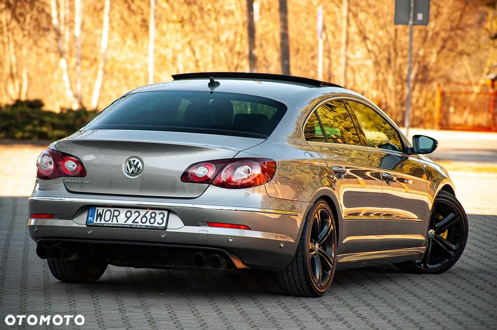 Volkswagen Passat CC - 16