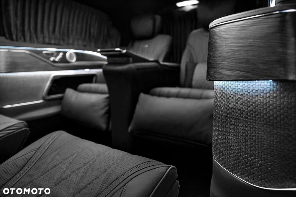 Mercedes-Benz Klasa V 300 d 4-Matic 9G-Tronic - 3