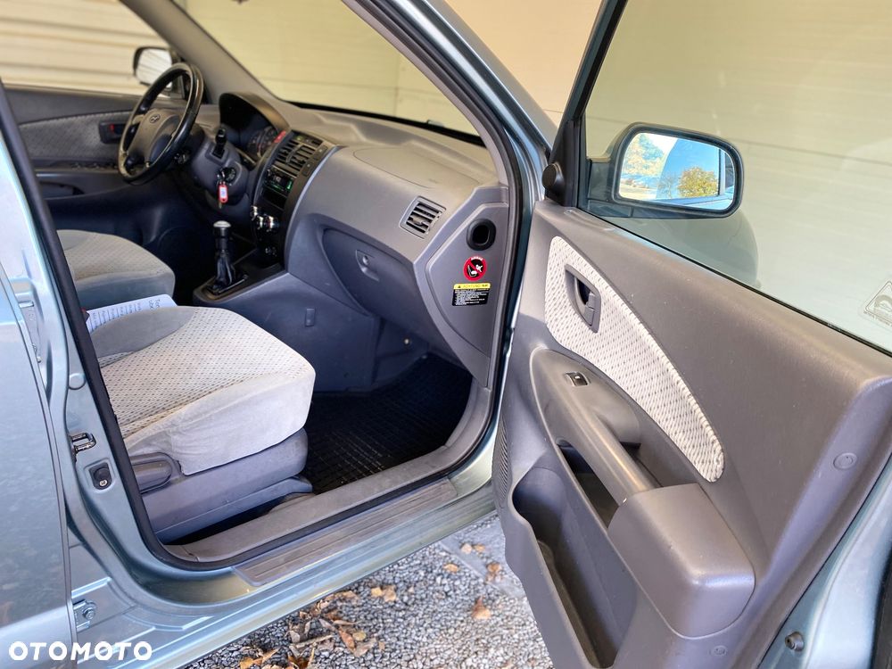 Hyundai Tucson 2.0 Comfort 2WD - 15