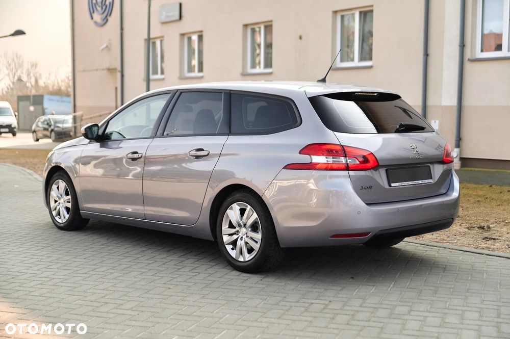 Peugeot 308 - 10