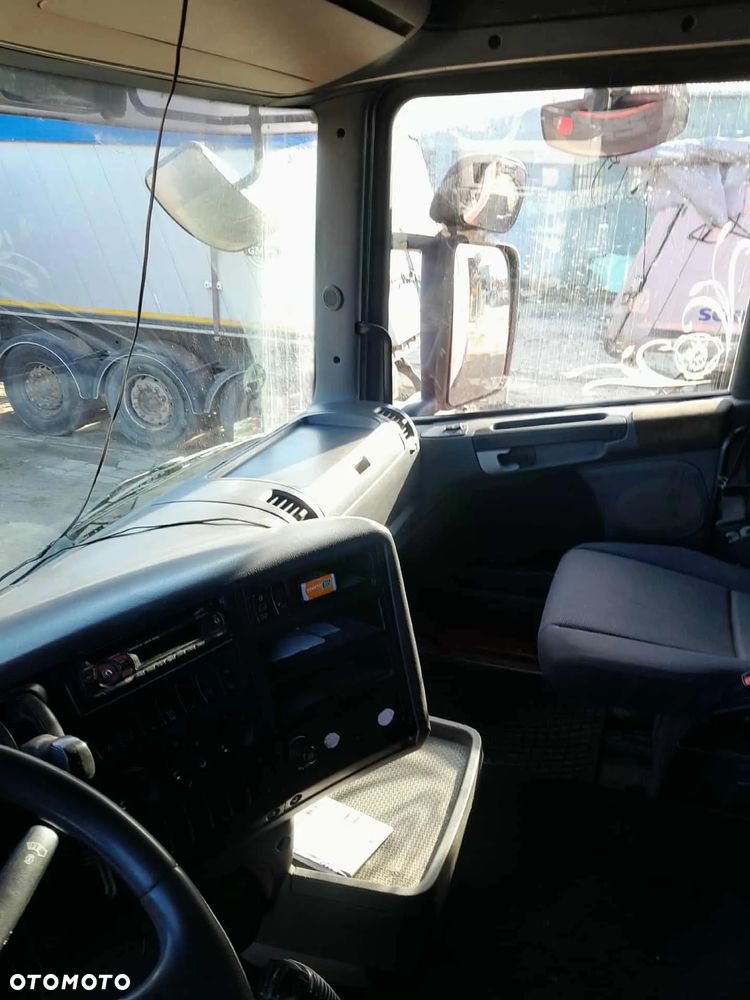 Scania 4X2 - 8
