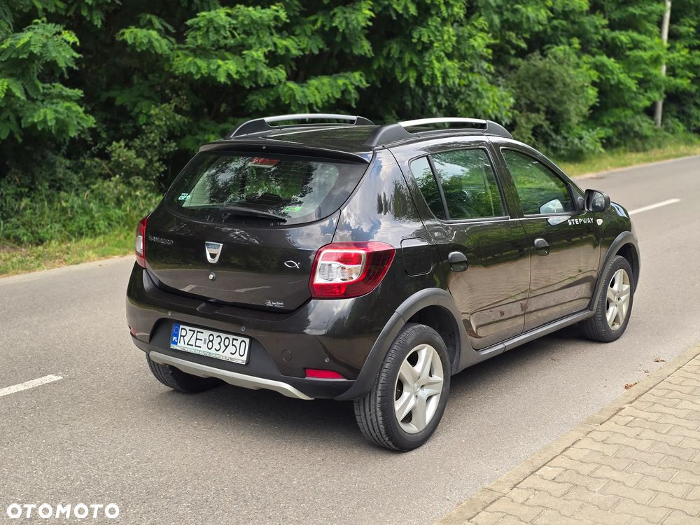 Dacia Sandero Stepway dCi 90 (S&S) Celebration - 14