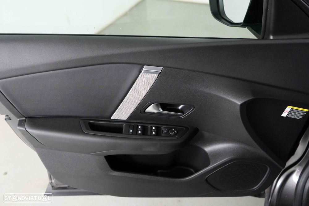 Citroën C4 1.2 PureTech Shine Pack EAT8 - 20