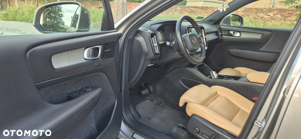 Volvo XC 40 T5 AWD Inscription - 7