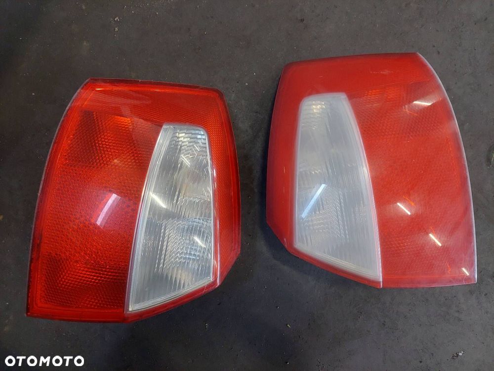 KOMPLETNY TYŁ KLAPA BAGAŻNIKA ZDERZAK TYŁ LAMPY AUDI A4 B6 SEDAN LY7W - 2