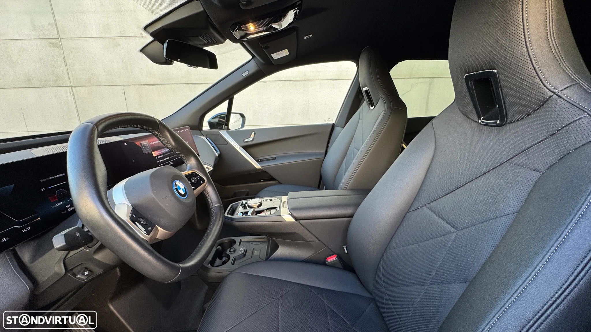 BMW iX xDrive 50 Pack Desportivo - 9