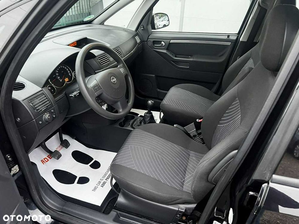 Opel Meriva - 8