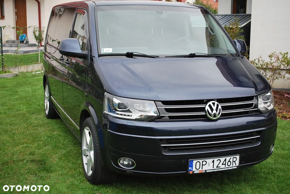 Volkswagen Multivan - 8