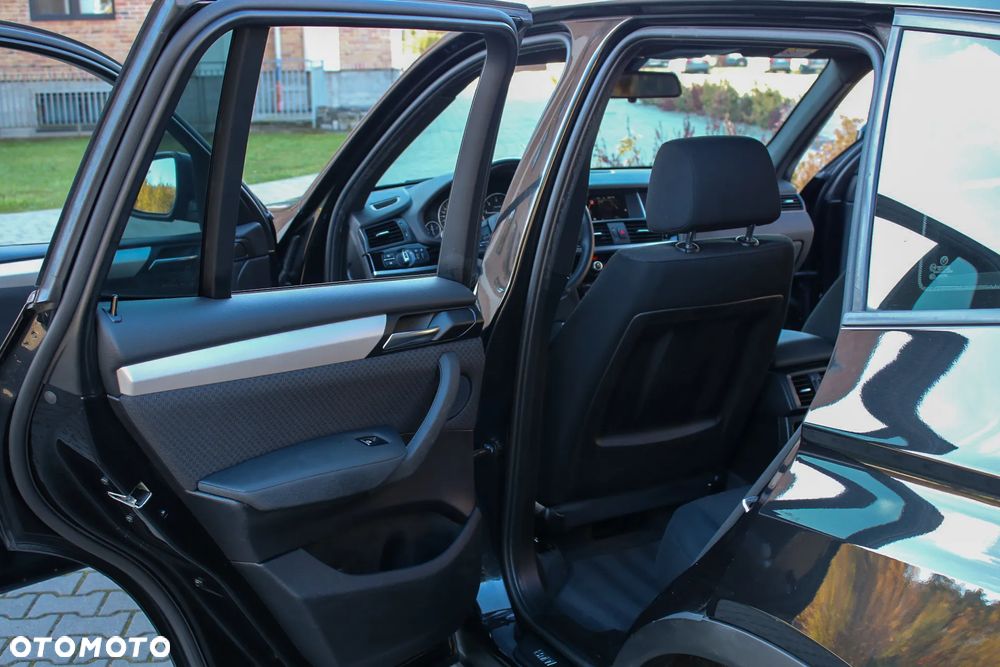 BMW X3 xDrive20d - 28