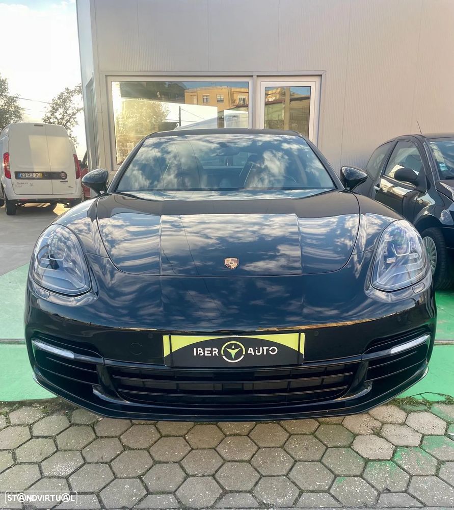 Porsche Panamera - 2
