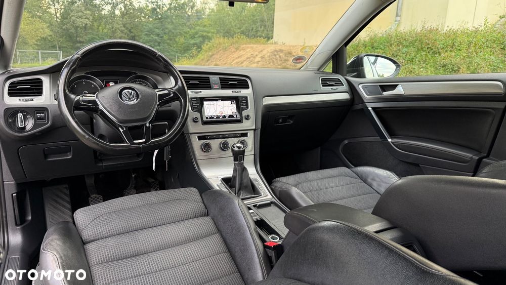 Volkswagen Golf 1.6 BlueTDI Comfortline - 24