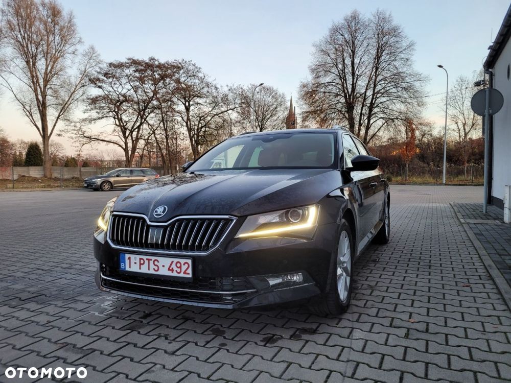 Skoda Superb 2.0 TDI Style - 3