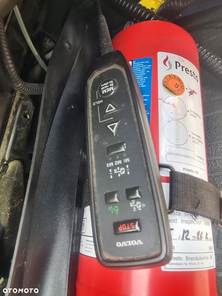 Volvo FH 460 6X2 EURO6 KONTENER IZOTERMICZNY FUL WYPOSARZONY SUPER STAN 18 PALET - 20