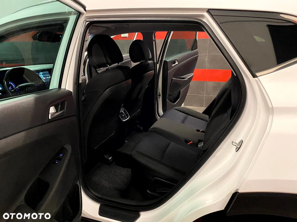 Hyundai Tucson ver-style - 22