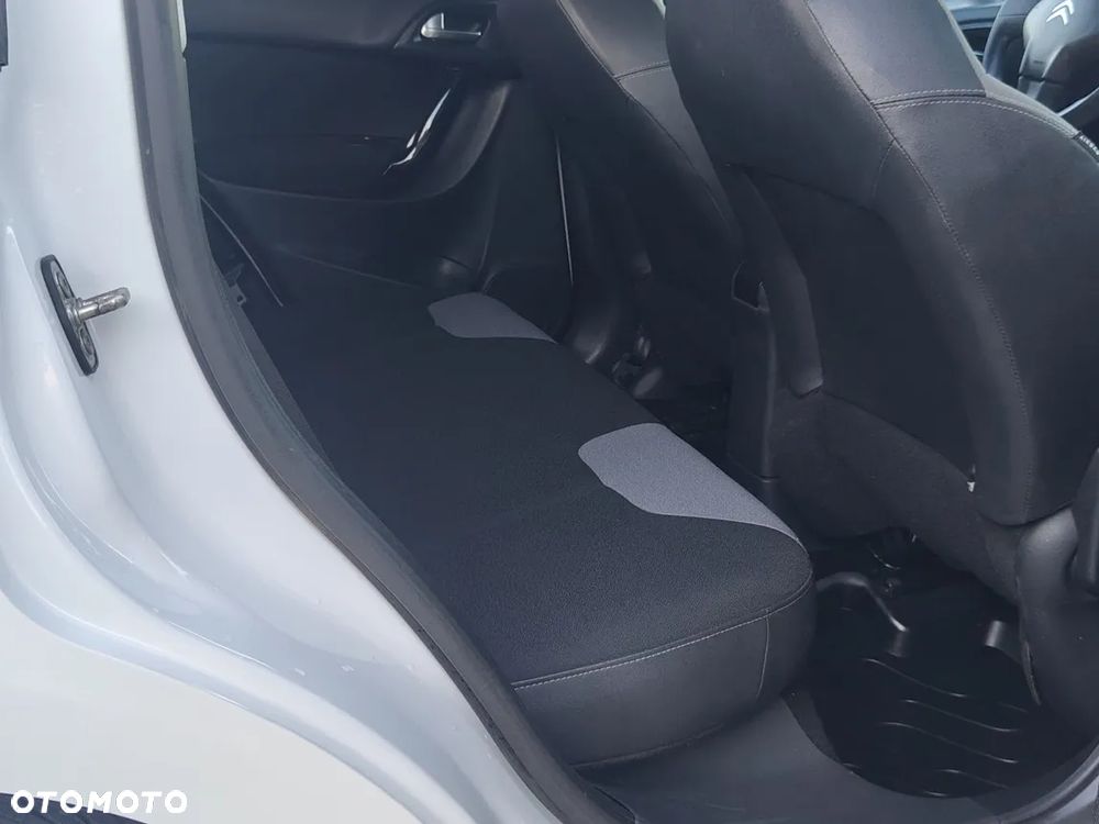 Citroën C3 1.6 e-HDi Exclusive - 12