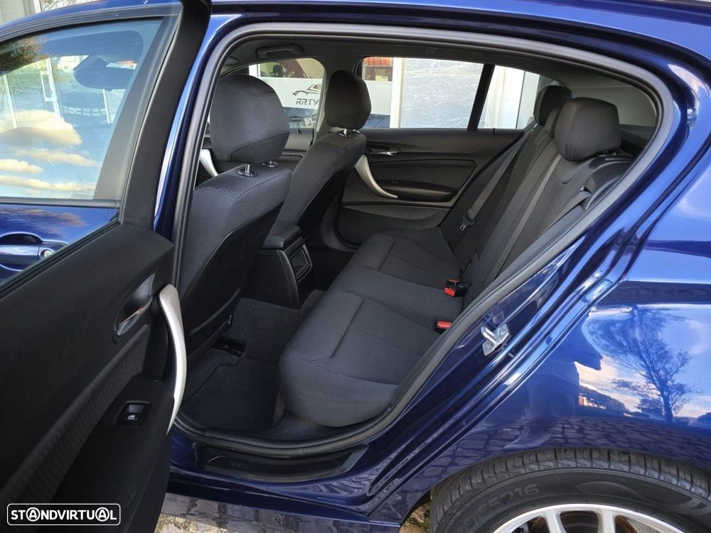 BMW 116 d EfficientDynamics - 8