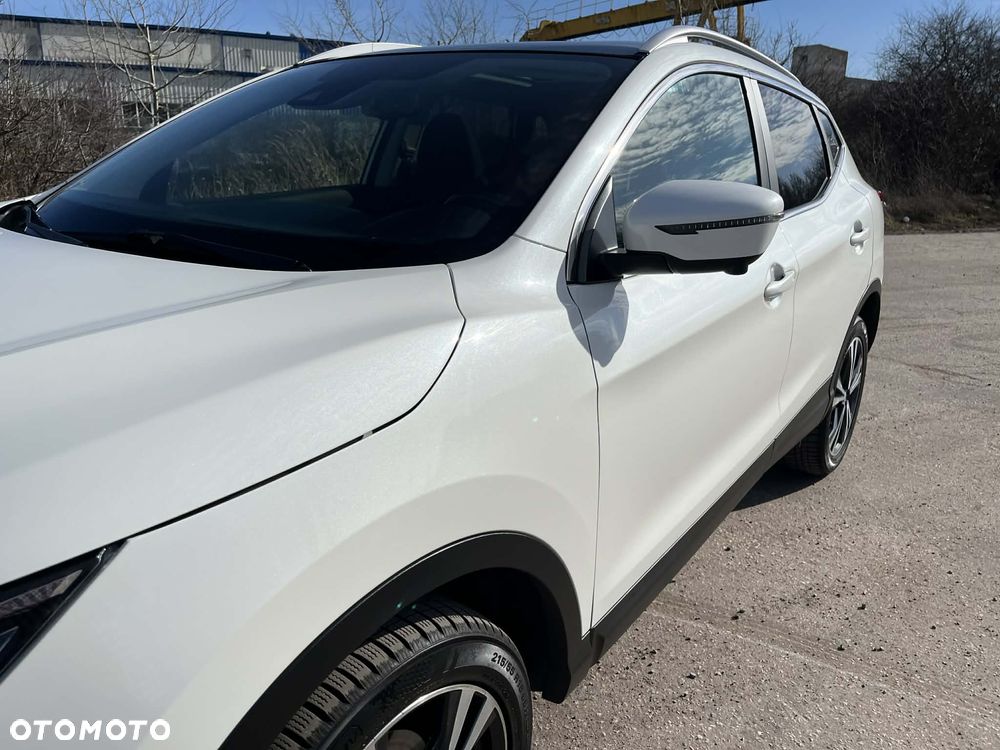Nissan Qashqai 1.6 DCi Tekna+ - 4