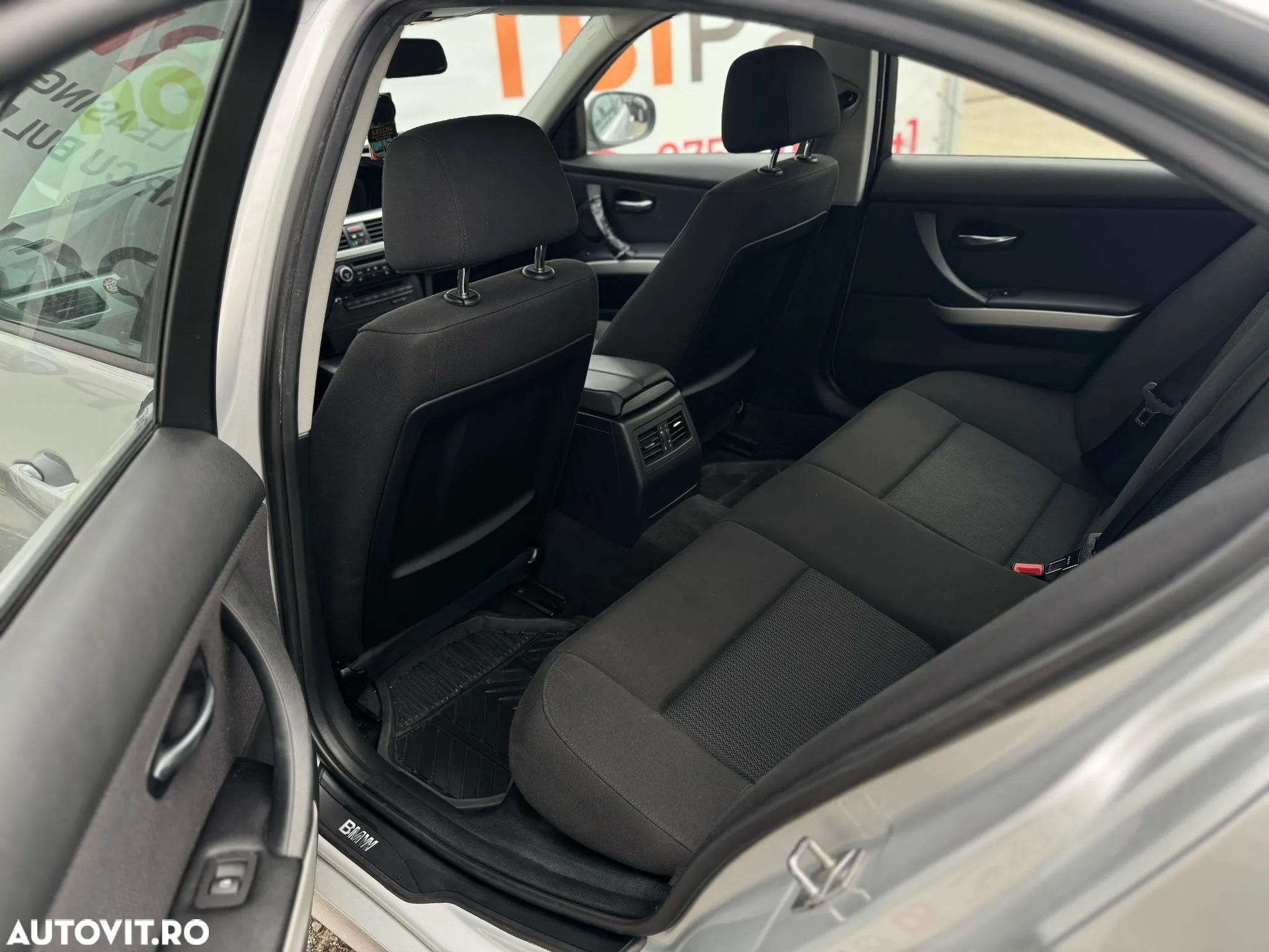 BMW Seria 3 - 23