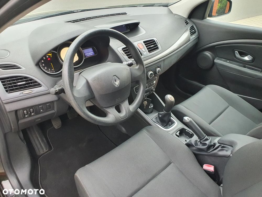 Renault Megane - 23