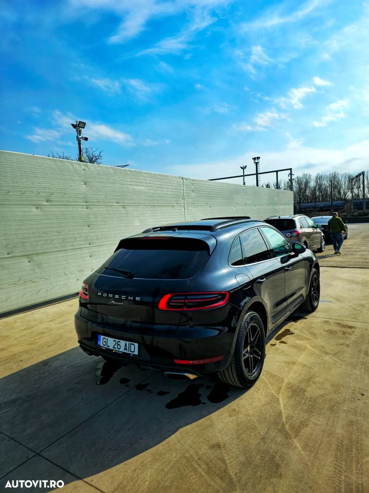 Porsche Macan - 3