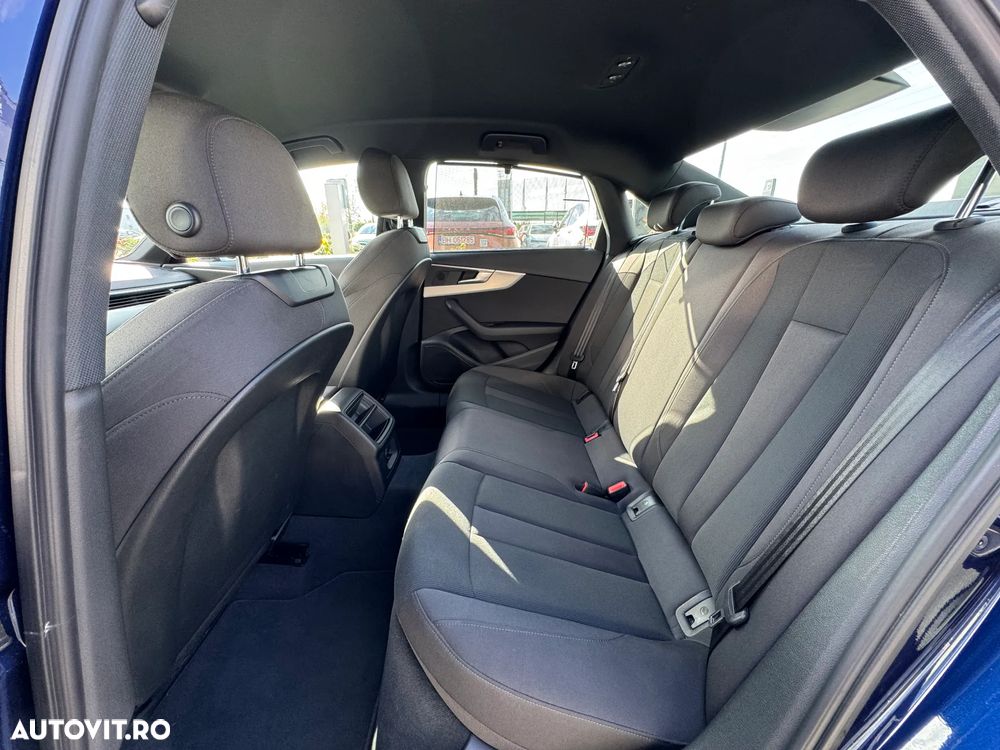 Audi A4 Avant 2.0 35 TDI S tronic MHEV Advanced - 23