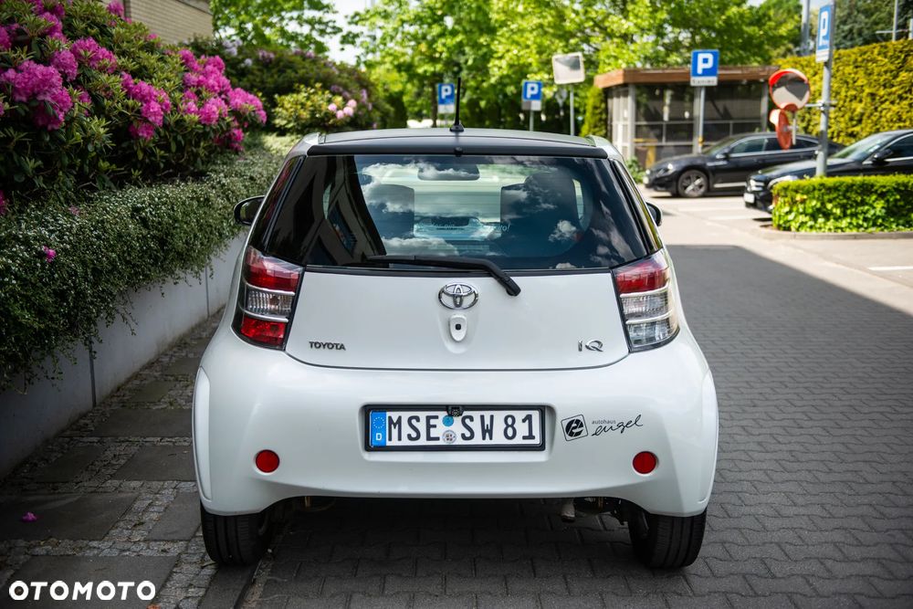 Toyota iQ 1.0 Sol - 5