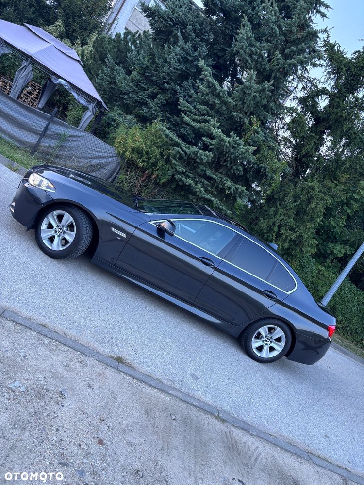 BMW Seria 5 520d Sport-Aut BluePerformance - 4