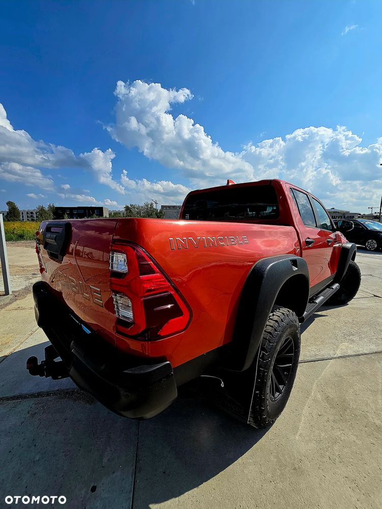 Toyota Hilux 2.8 D-4D Double Cab SR5 4x4 - 12