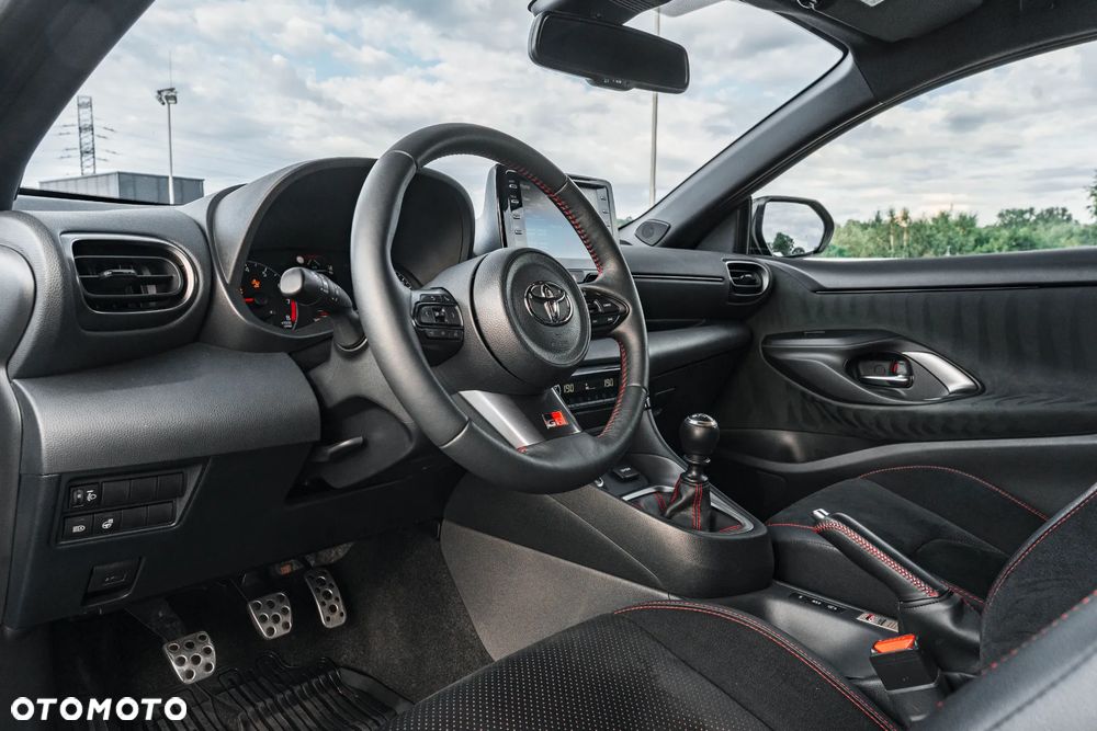 Toyota GR Yaris 1.6 Dynamic - 13