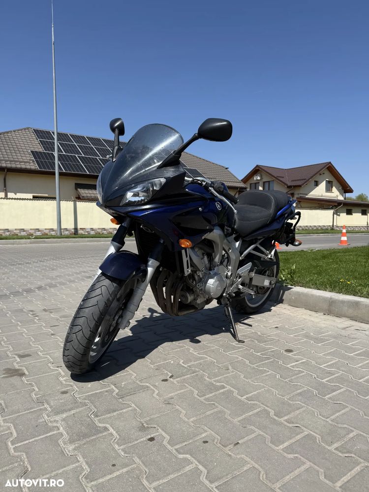 Yamaha FZ-6S Fazer - 1