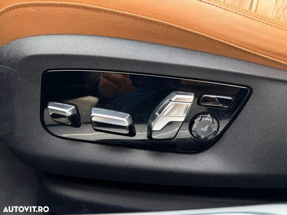 BMW Seria 7 740Ld xDrive - 26