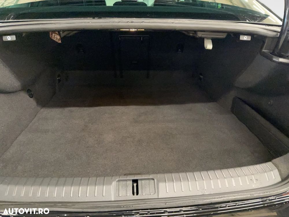 Volkswagen Passat 1.4 TSI DSG GTE - 30