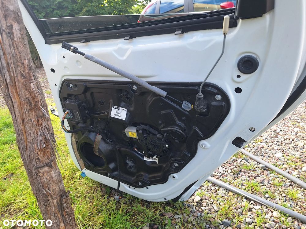 Drzwi tylne prawe Volvo XC60. 2012r - 2