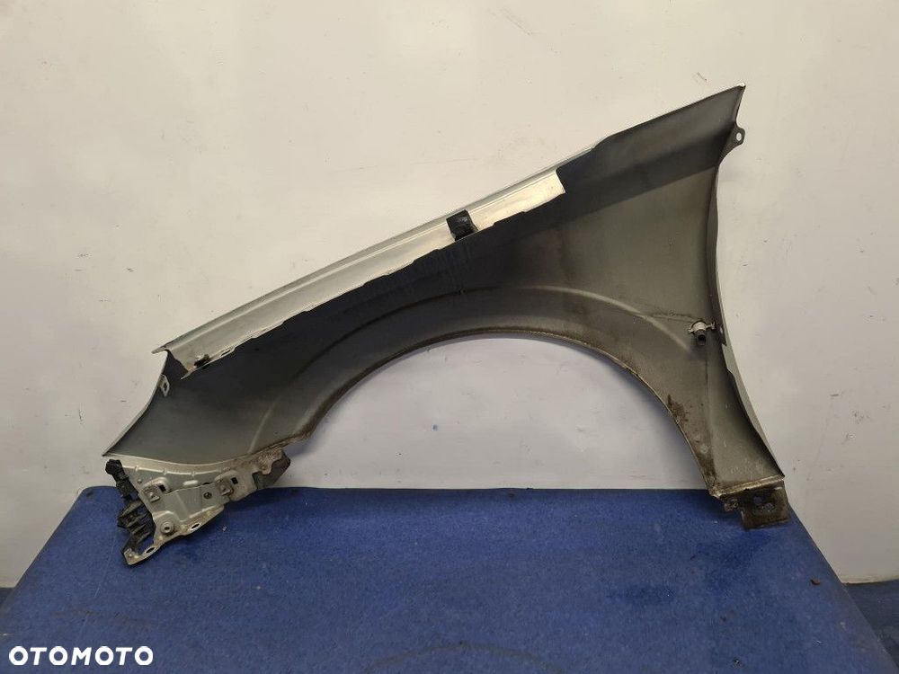 OPEL VECTRA C LIFT BŁOTNIK PRZÓD PRAWY - 10