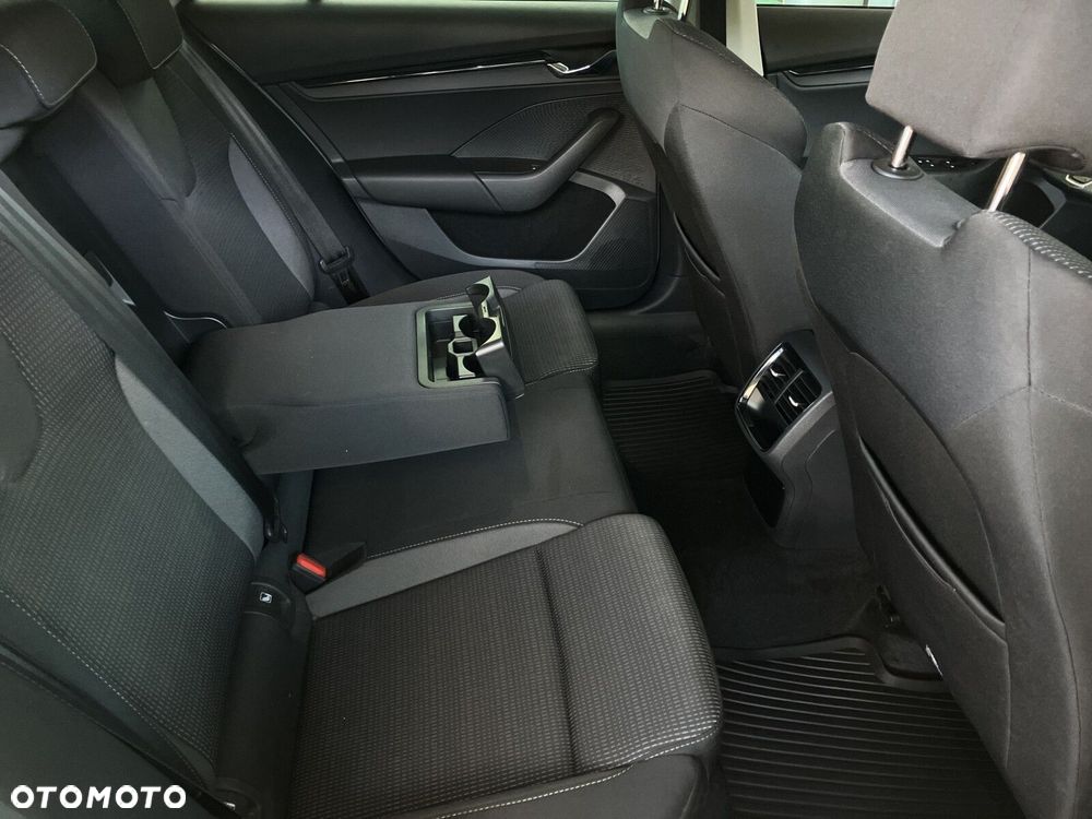 Skoda Octavia 2.0 TDI Ambition - 9