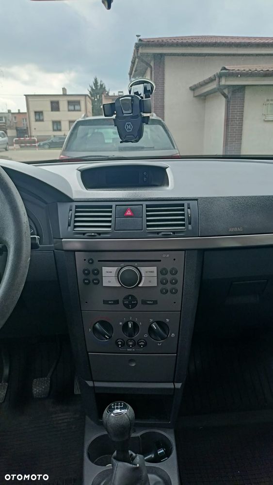 Opel Meriva - 9