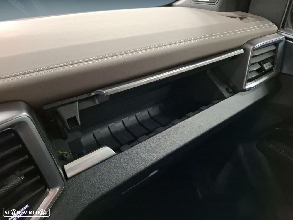 VW Amarok Aventura 4x4 3.0TDI 240cv - 24