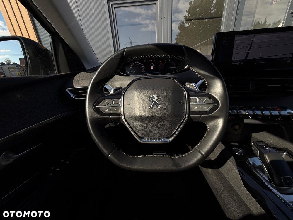 Peugeot 3008 BlueHDi 130 Stop & Start EAT8 Allure - 29