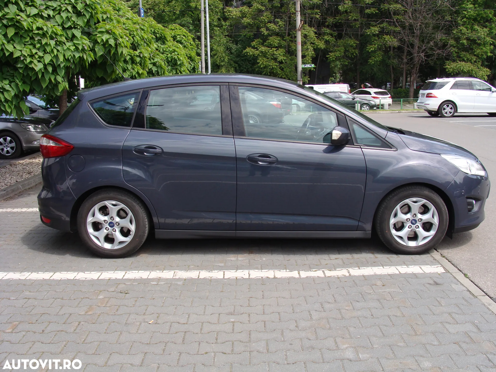 Ford C-Max - 3