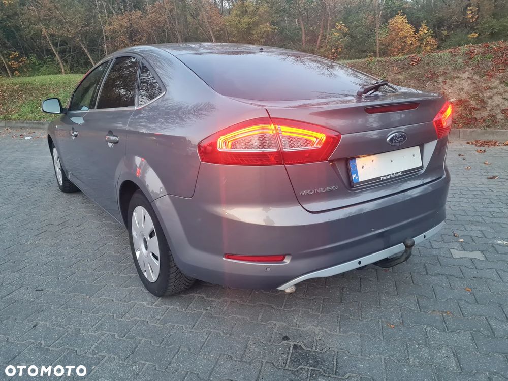 Ford Mondeo 2.0 TDCi Champions Edition - 7