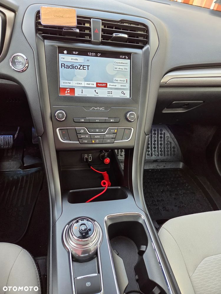 Ford Fusion - 20