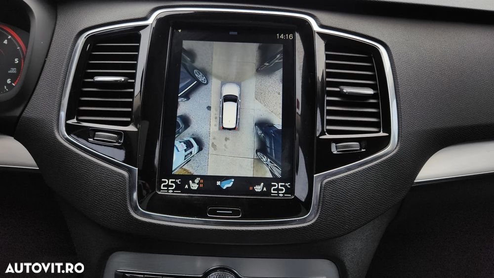 Volvo XC 90 D5 AWD Geartronic Momentum - 23