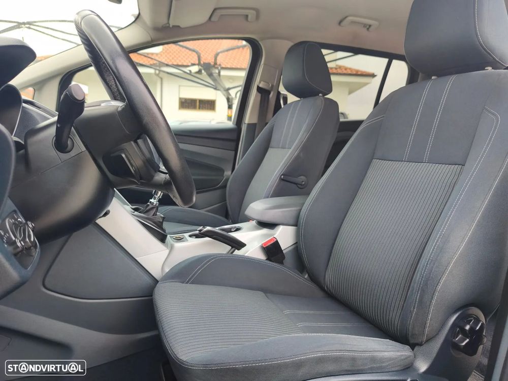 Ford Grand C-Max 1.6 TDCi Titanium - 13