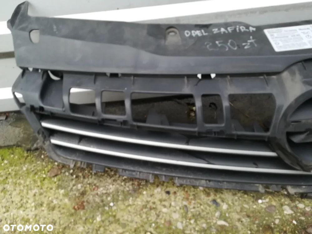 ATRAPA GRILLA OPEL ZAFIRA B 13266525 - 3
