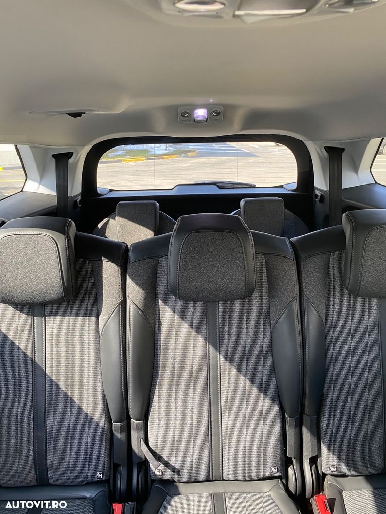 Peugeot 5008 - 7