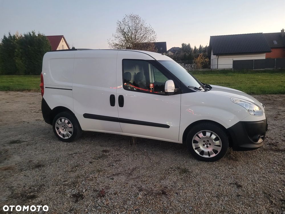 Fiat Doblo 1.4 16V Dynamic - 15