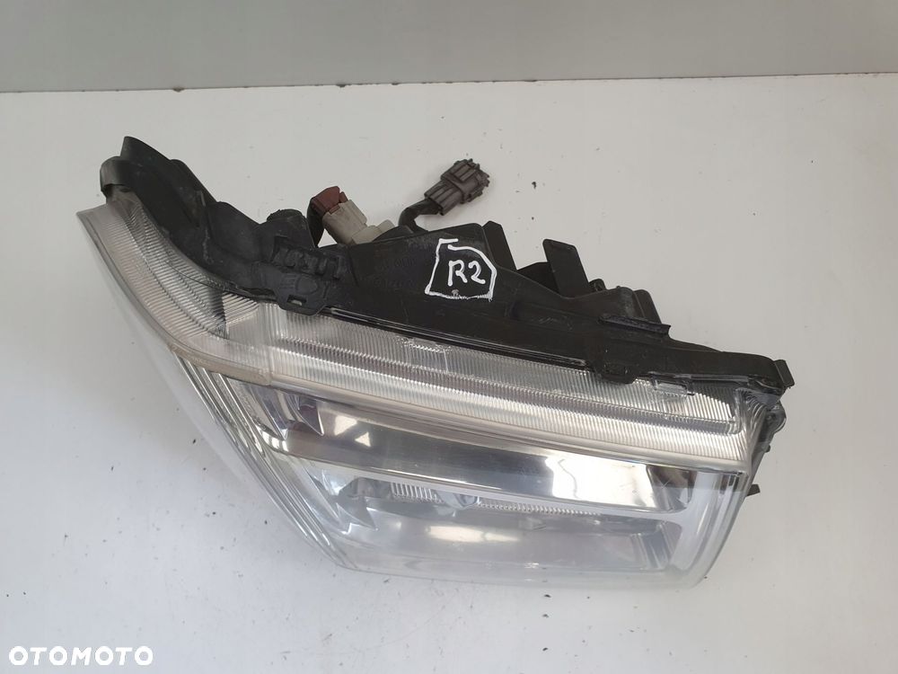 LAMPA PRAWA Nissan Pathfinder R51 Navara D40 III PRZEDNIA PRAWY PRZÓD xenon - 5