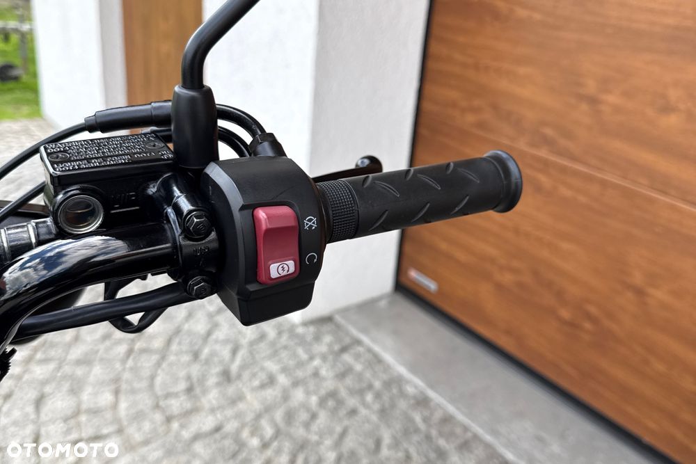 Honda CBF - 27