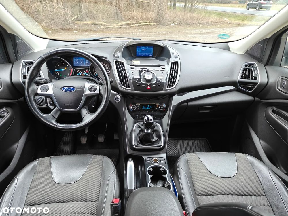 Ford Kuga 2.0 TDCi 4WD Titanium - 12