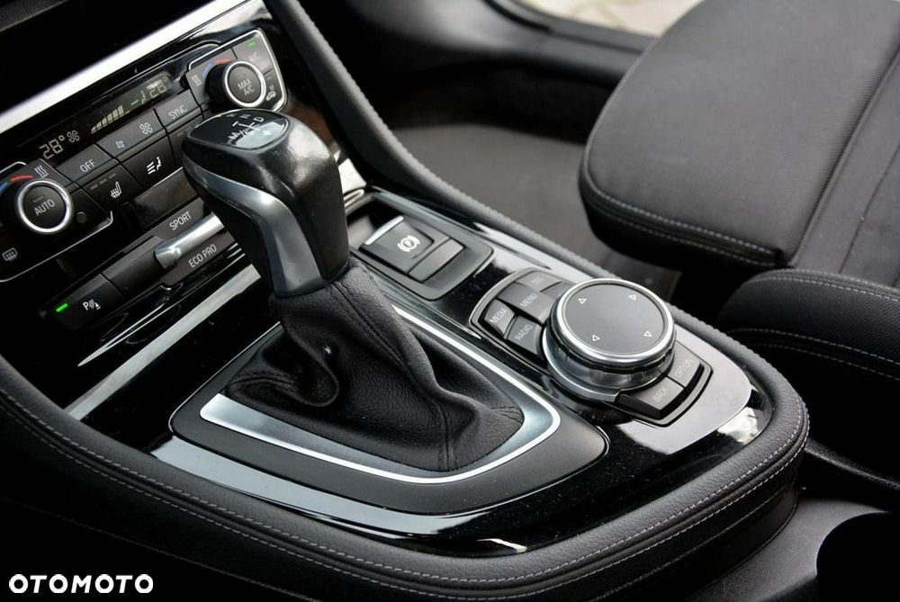 BMW Seria 2 - 31